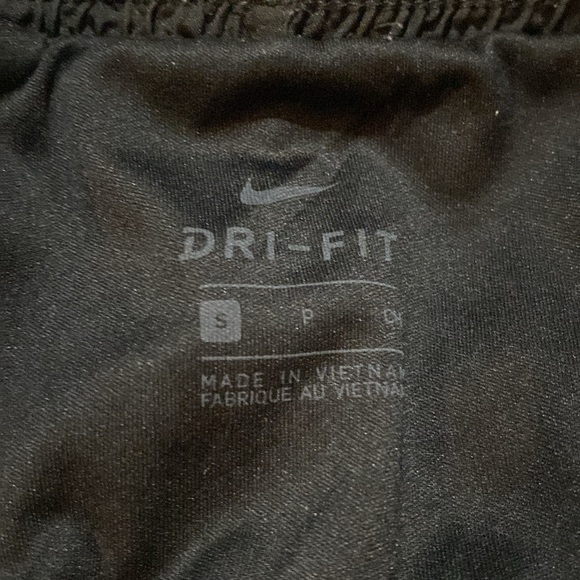 Black Nike Shorts - Picture 4 of 4